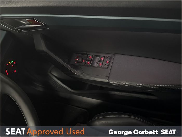 SEAT Arona 2023