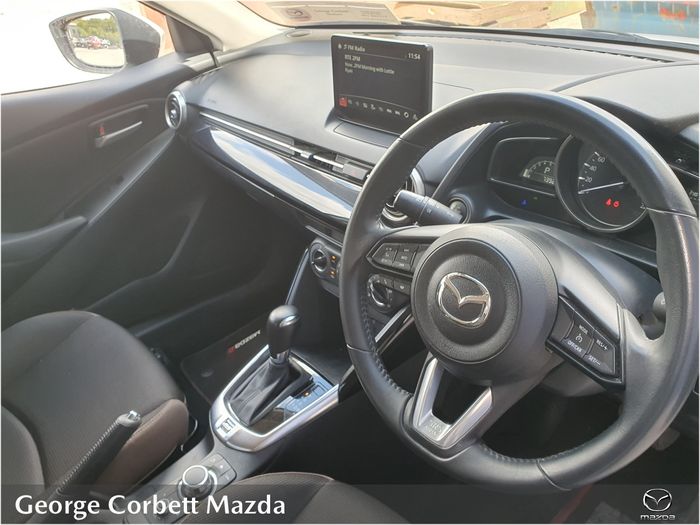 Mazda 2 2023