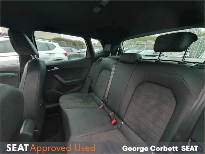 SEAT Arona 2023