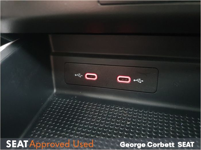SEAT Arona 2023