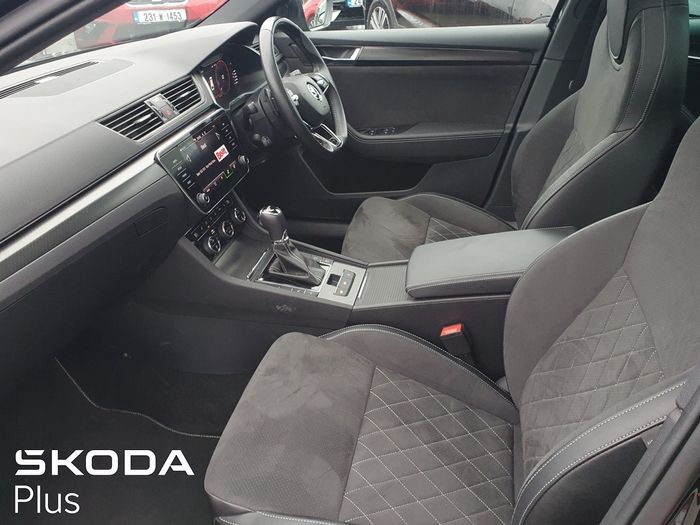 Skoda Superb 2024