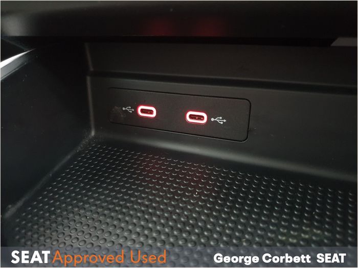 SEAT Arona 2023