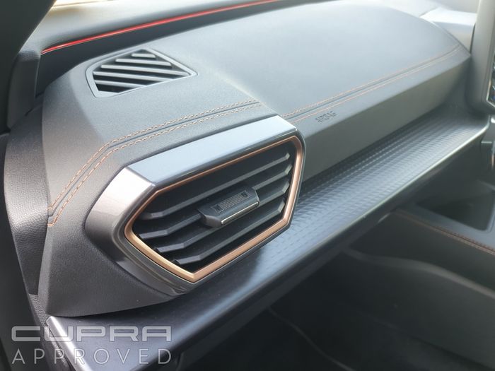 Cupra Leon 2025