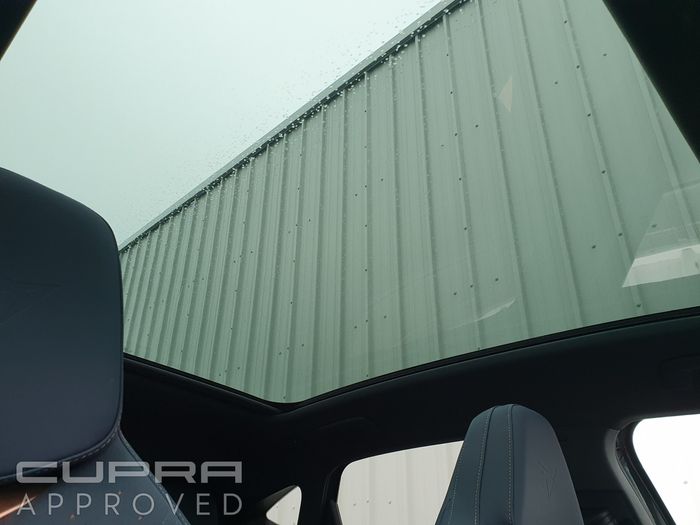 Cupra Tavascan 2026