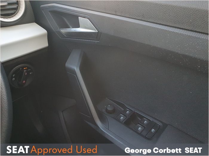 SEAT Arona 2023