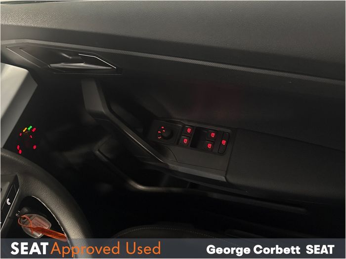 SEAT Arona 2023