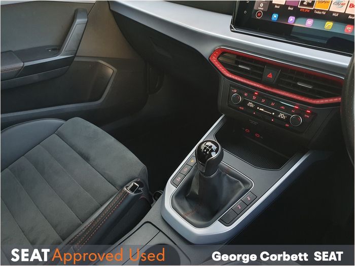 SEAT Arona 2023