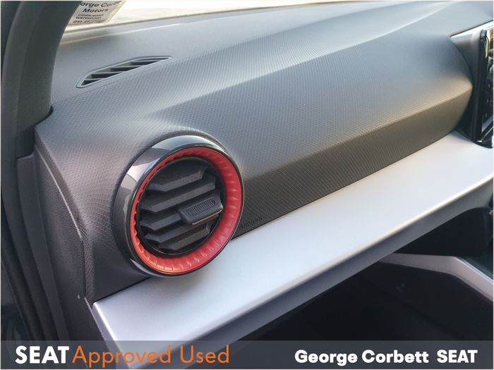SEAT Arona 2023