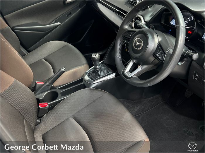 Mazda 2 2021