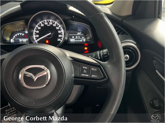 Mazda 2 2021