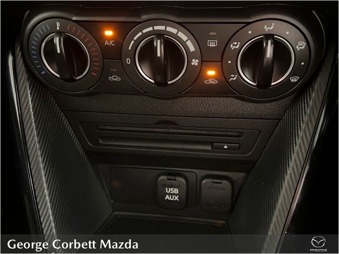 Mazda 2 2021