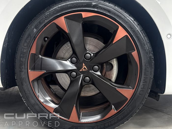 Cupra Leon 2023