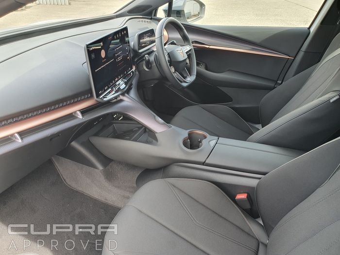 Cupra Tavascan 2025