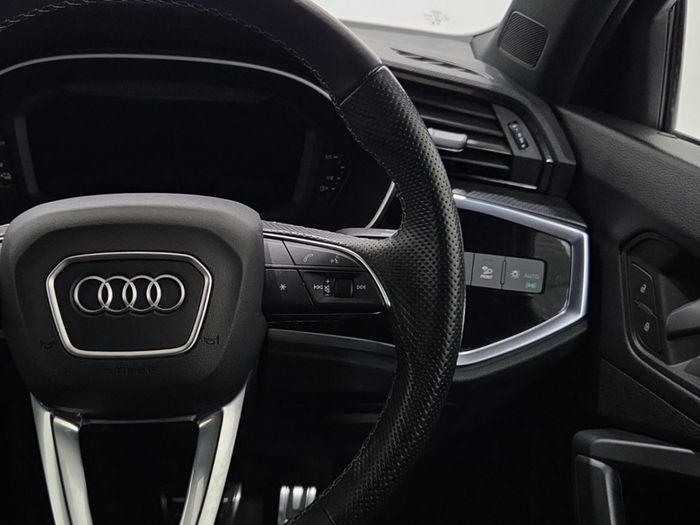 Audi Q3 2024