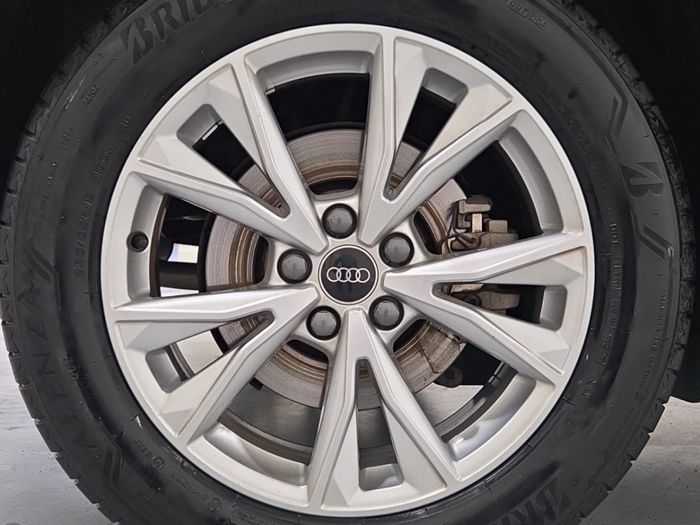 Audi Q3 2024