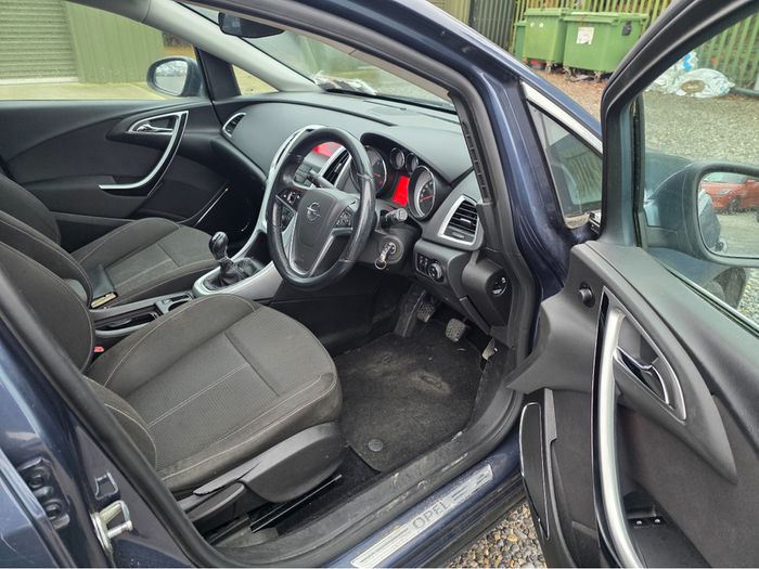 Opel Astra 2010
