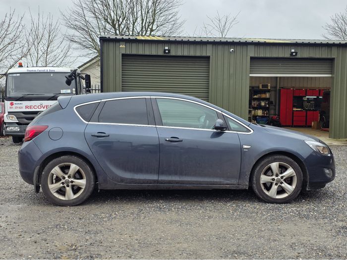 Opel Astra 2010