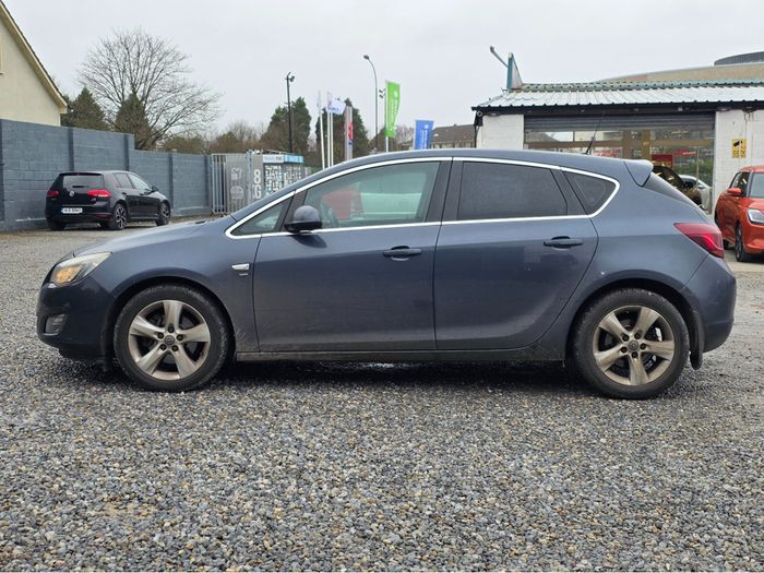 Opel Astra 2010
