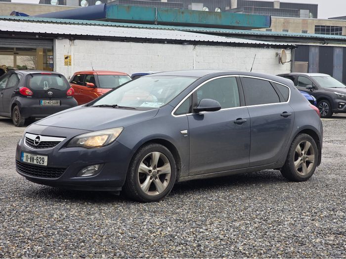 Opel Astra 2010