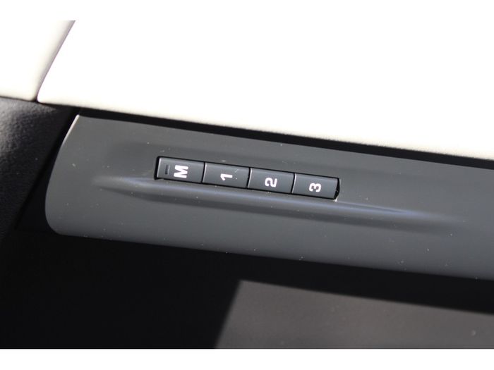 Land Rover Range Rover Evoque 2025