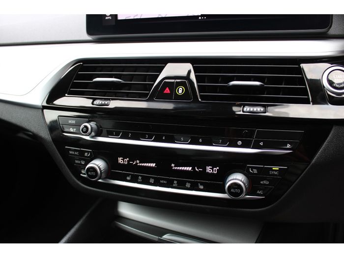 BMW 5 Series 2022