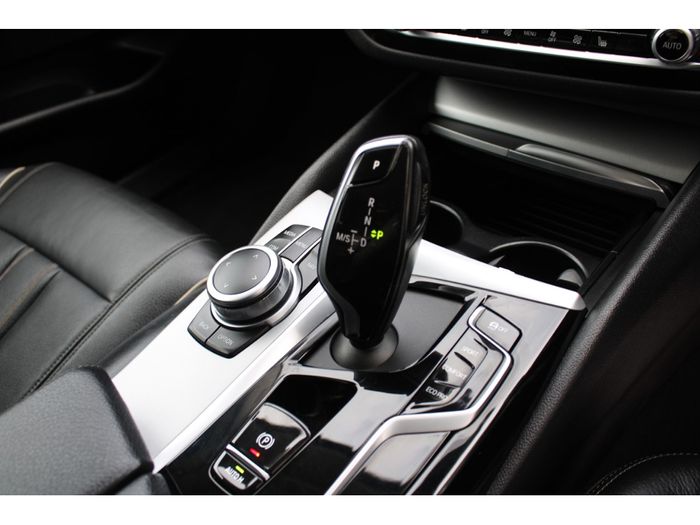 BMW 5 Series 2022