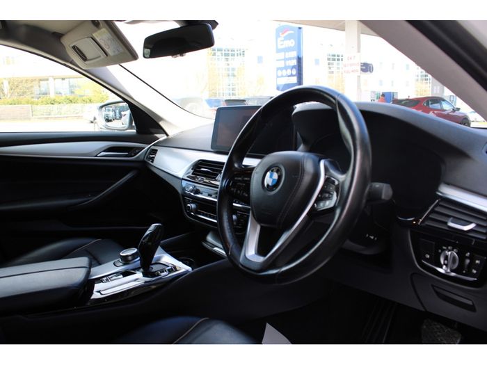 BMW 5 Series 2022