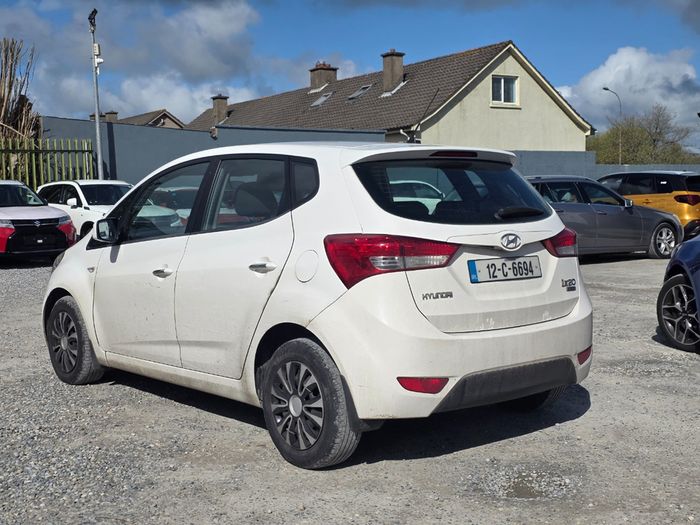 Hyundai ix20 2012