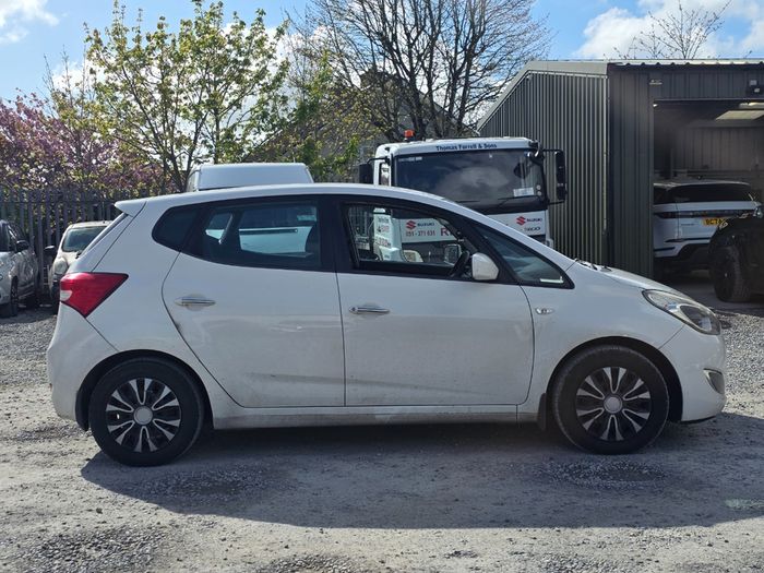 Hyundai ix20 2012