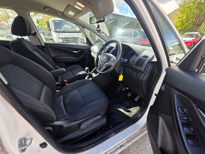 Hyundai ix20 2012