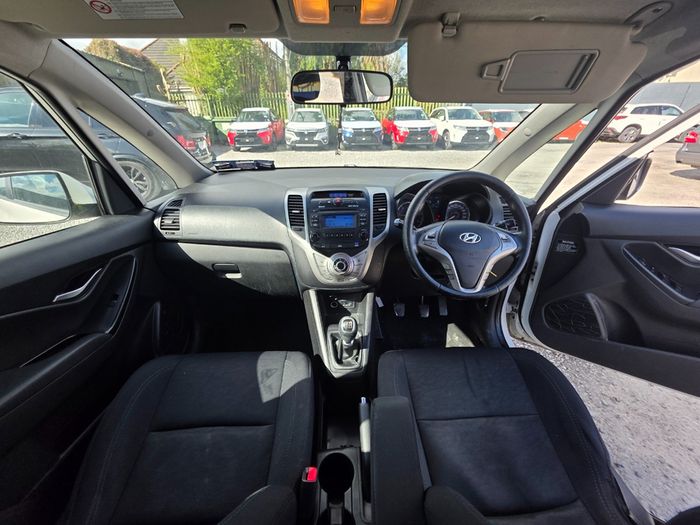 Hyundai ix20 2012