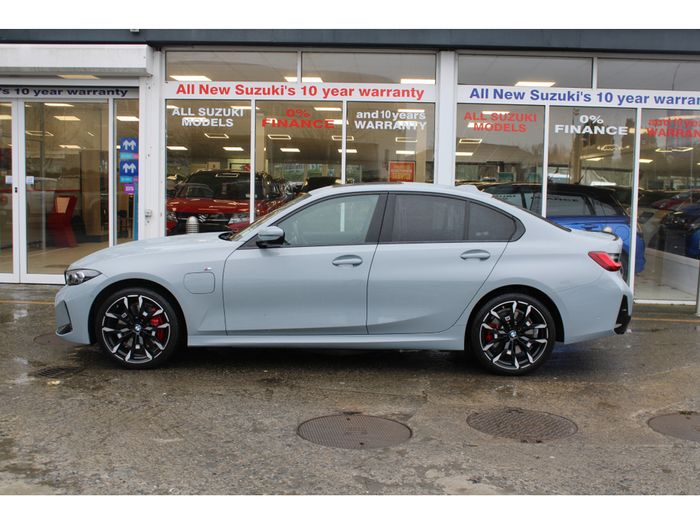 BMW 3 Series 2025