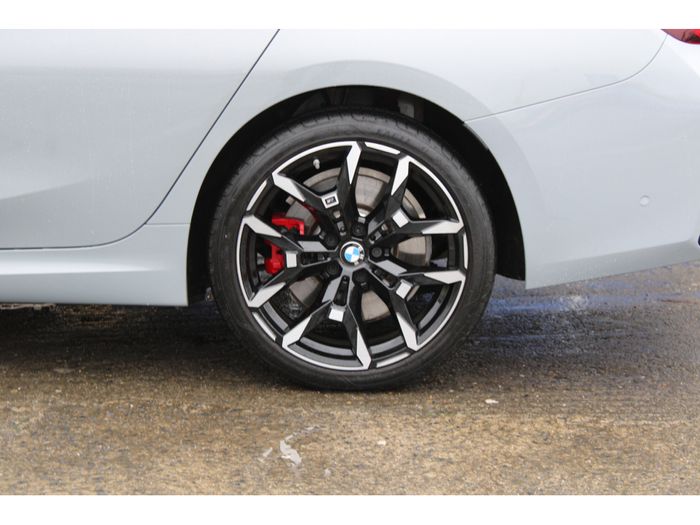 BMW 3 Series 2025