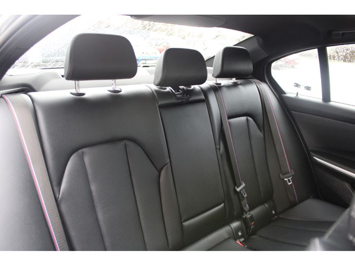 BMW 3 Series 2025