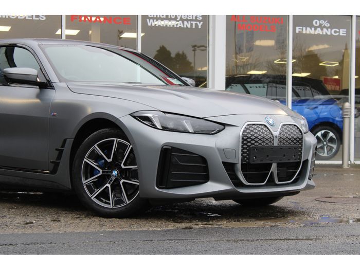 BMW i4 2025