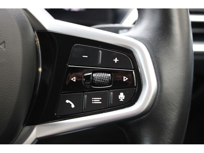 BMW i4 2025