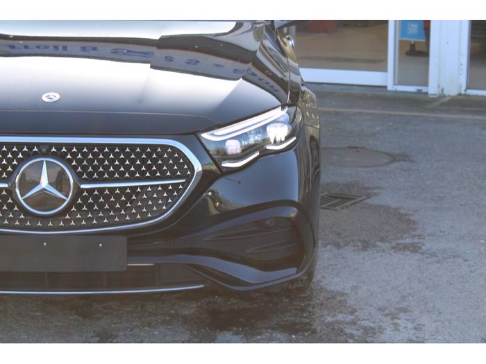 Mercedes-Benz E-Class 2024