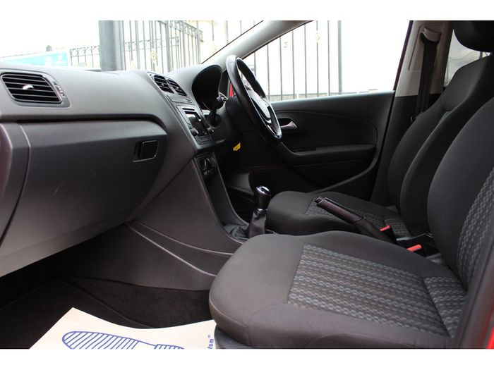 Volkswagen Polo 2016