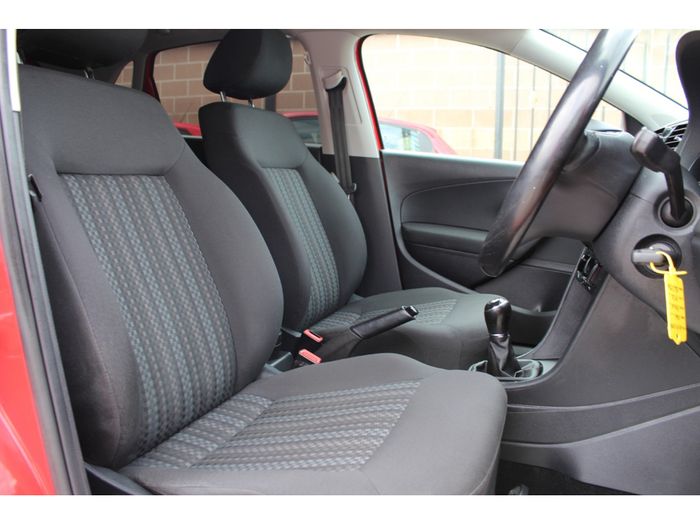 Volkswagen Polo 2016