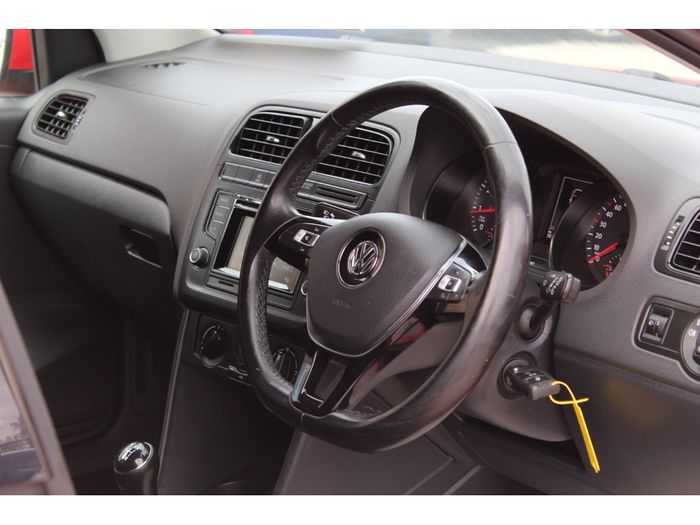 Volkswagen Polo 2016