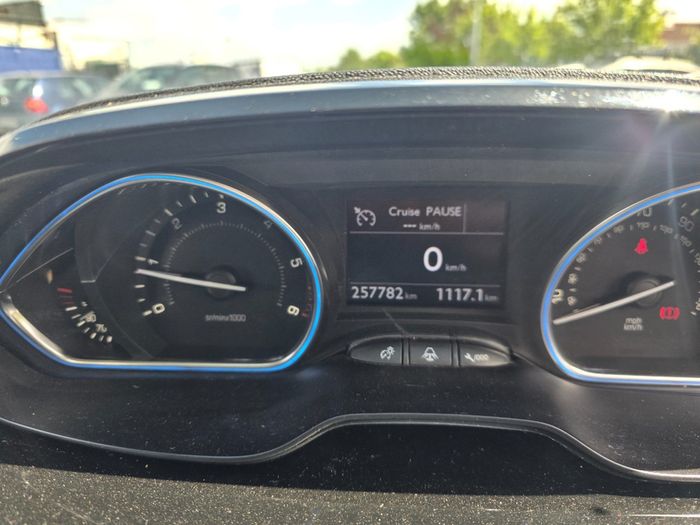 Peugeot 2008 2014