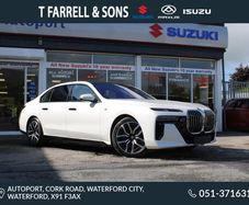 BMW i7 2025