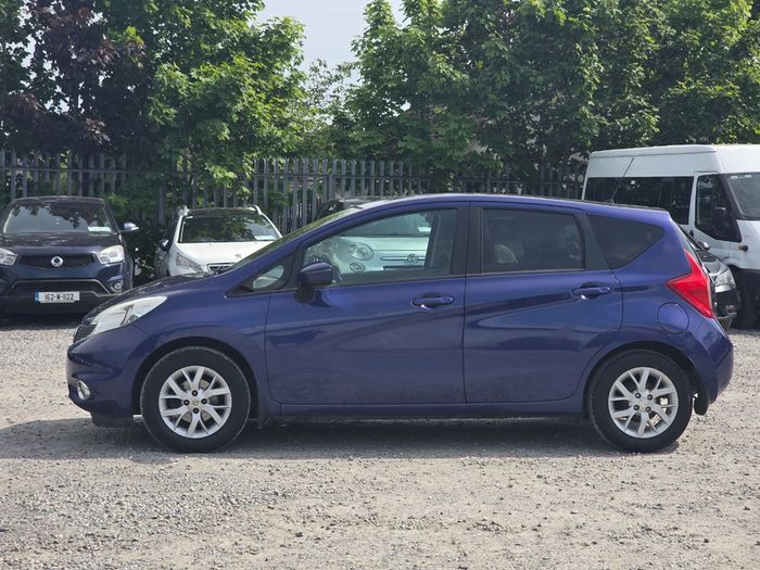 Nissan NOTE 2016