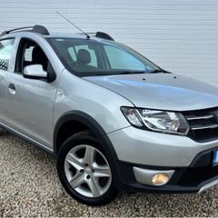 Dacia Sandero 2015