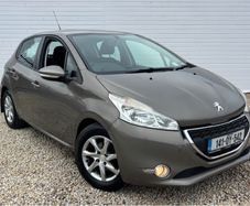 Peugeot 208 2014