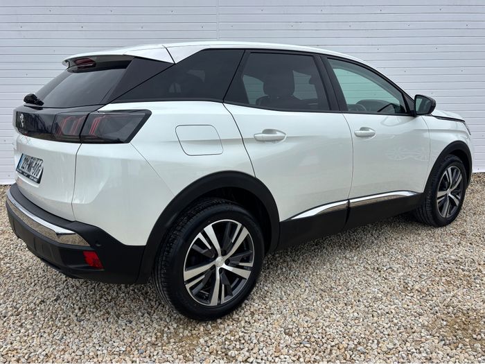 Peugeot 3008 2022