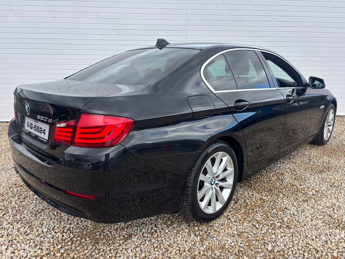 BMW 5 Series 2011