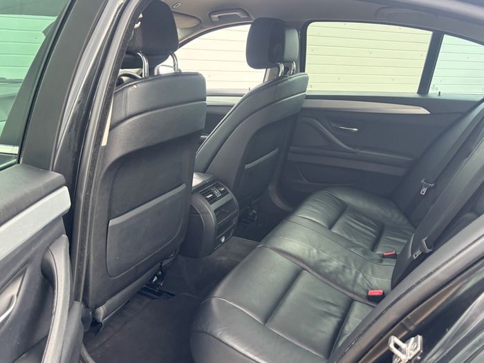 BMW 5 Series 2011