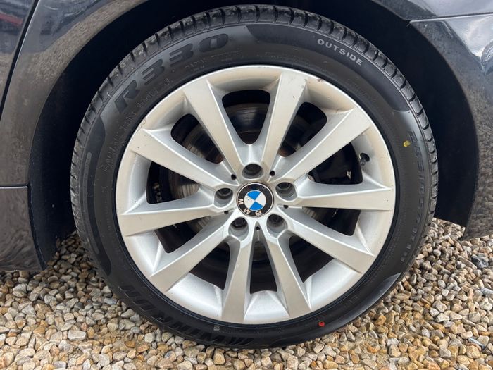 BMW 5 Series 2011
