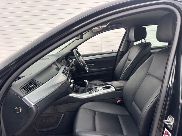 BMW 5 Series 2011